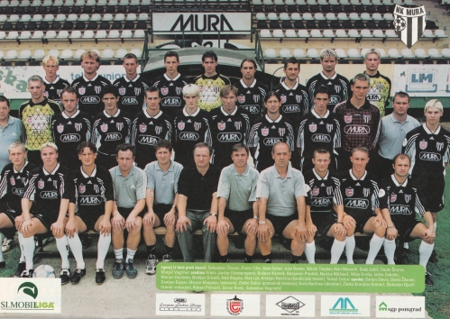 Ekipa v jesenskem delu sezone 2000/2001. Zadnja vrsta (od leve): Sebastjan Žilavec, Franc Cifer, Aleš Gabor, Jože Benko, Nikola Talaber, Alan Mesarič, Sašo Lukič, Dejan Šnurer, Matjaž Vugrinec. Srednja vrsta: Franc Jančar (fizioterapevt), Boštjan Kamnik, Benjamin Prednik, Novica Nikčević, Mitja Erniša, Izidor Sabotin, Marjan Dominko, Boštjan Grizold, Aleš Bagola, Aleš Luk, Kristjan Benčina (kondicijski trener), Tomaž Celcar. Spodnja vrsta: Darjan Slavic, Denis Žilavec, Damjan Gajser, Marjan Matjašec (ekonom), Zlatko Gabor (pomočnik trenerja), Ervin Kerčmar (direktor), Zlatko Kranjčar (trener), Slobodan Đurić (trener vratarjev), Robert Petrovič, Goran Ristič, Sebastjan Vogrinčič.