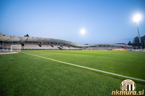 Na stadionu Ljudski vrt ni bilo gledalcev.