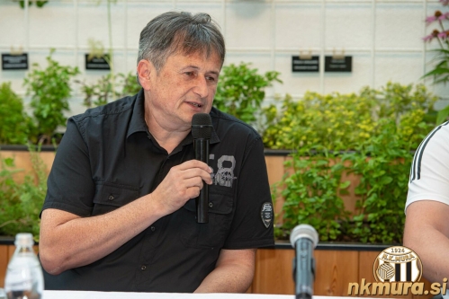 Poslovna konferenca Mure.