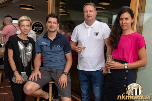 Poslovna konferenca Mure.