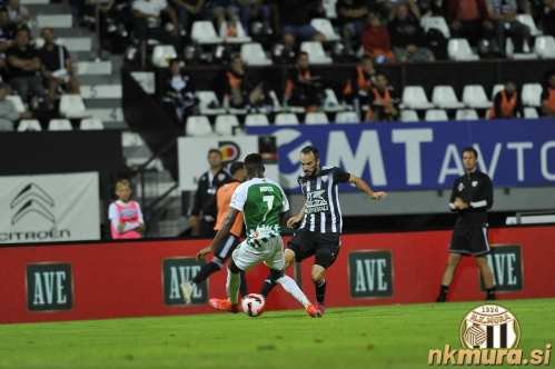 Žiga Kous in Joël Bopesu.