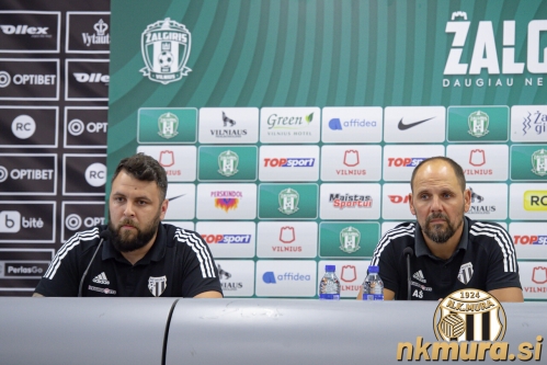 Tiskovna konferenca pred tekmo. Smiljan Kuhar in Ante Šimundža.