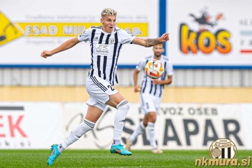 Tio Cipot je po dveh reprezentančnih zadetkih dosegel še zadetek za Muro.