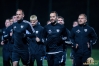 Trening Murašev na igrišču z umetno travo. V ospredju so Matic Maruško, Žiga Kous in Domantas Šimkus.