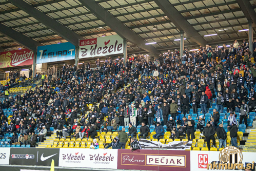 Navijači Mure so se izkazali z množično udeležbo. Kako pa so igrali igralci?