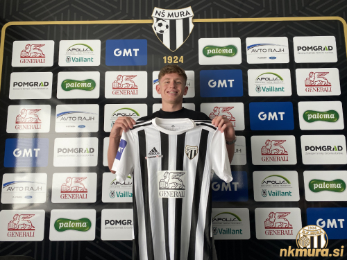 Nal Lan Koren je sin Roberta Korena, ki je pri Muri zadolžen za razvoj in vzgojo lastnega nogometnega kadra.