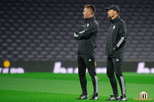 Damjan Ošlaj in Ante Šimundža na treningu pred tekmo Tottenham : Mura. Fotografija je nastala 29. septembra 2021.
