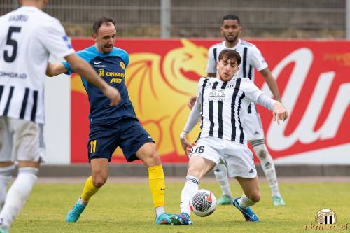 Filippo Tripi in Dernis Popović.