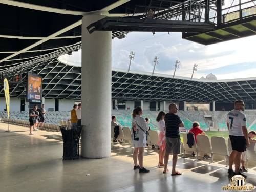 Pred tekmo Brava in Mure.