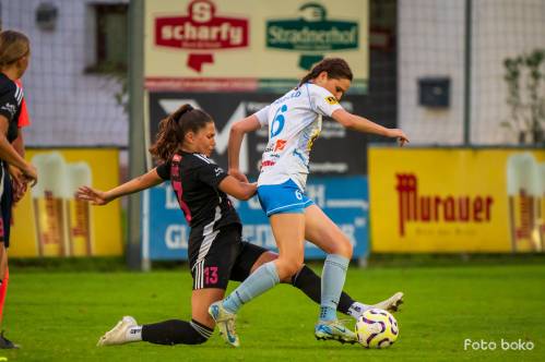 Lana Jakšič in igralka Stradna.