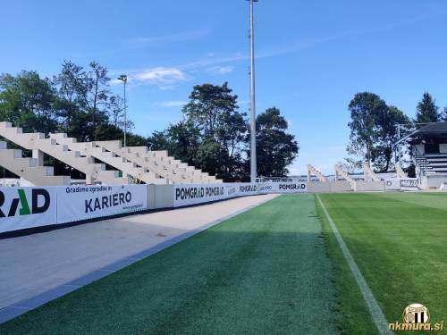 Gradnja tribun na Fazaneriji.