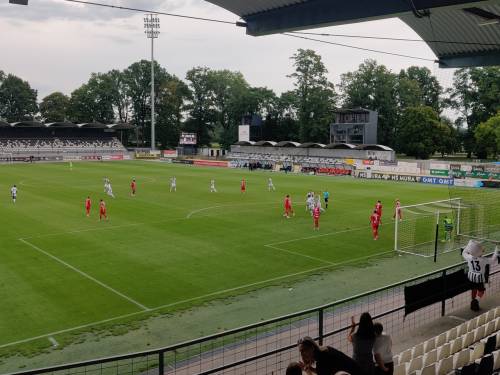 Utrinek s tekme med Muro in Aluminijem.