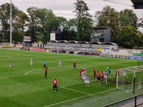 Utrinek s tekme med Muro in Primorjem.