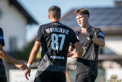 Marko Mrvaljević in Jaka Domjan po enem izmed doseženih zadetkov proti Bakovcem.