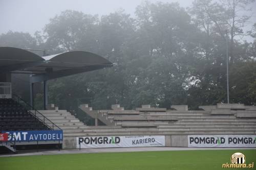 Severozahodna tribuna. Severozahodna tribuna.