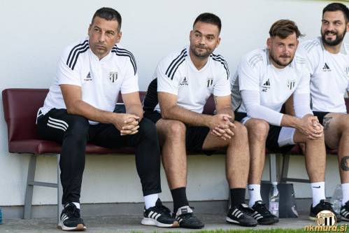 Murin strokovni štab. Od leve: Ivan Kurtušić (trener), Srđan Bugarski (pomočnik trenerja), Martin Cvetič (trener vratarjev) in Filip Rilak (kondicijski trener).