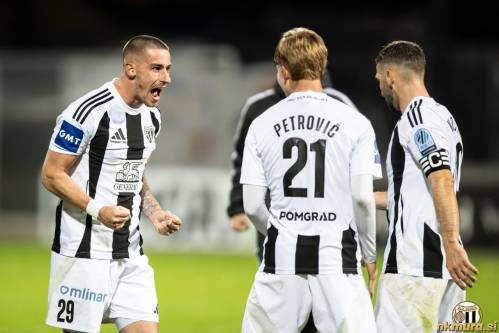 Vizinger, Petrovič in Kouter. Vizinger, Petrovič in Kouter.