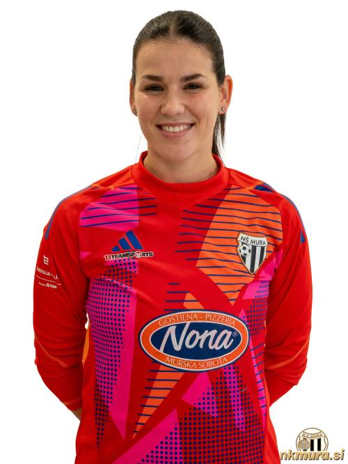 Sara Nemet leta 2025.