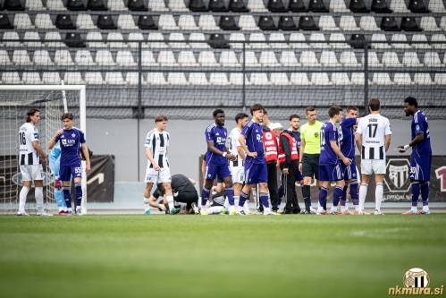 Poškodba Kenana Kurtovića pri zadetku za 1:0.