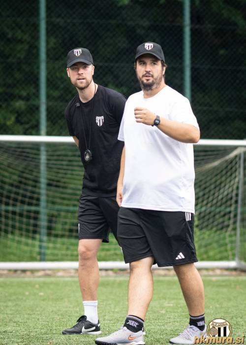 Trener Murinih kadetov Samo Žalik in njegov pomočnik Niko Bošnjak.