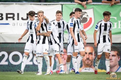 Muraši se veselijo zadetka Nika Kasala.
Od leve: Kitin, Kasalo, Petrovič Kurtović, Korošec, Butić in Zalaznik.
