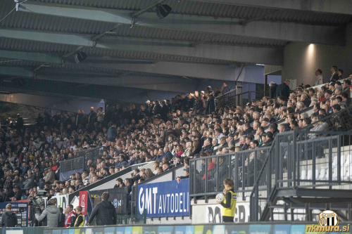 Dobro napolnjene tribune na 67. prekmurskem derbiju.