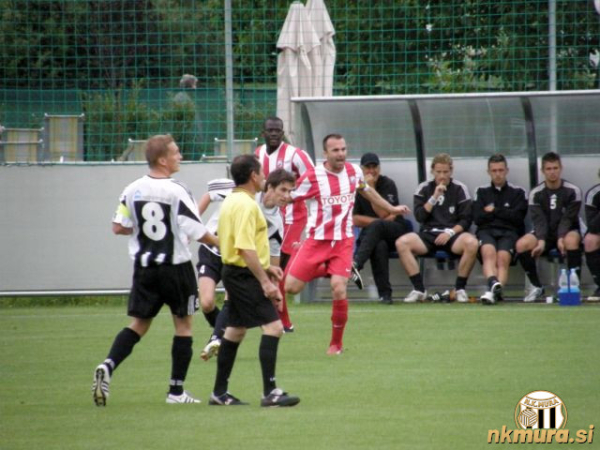 Kapetanski trak je proti Crveni zvezdi nosil Darjan Slavic.